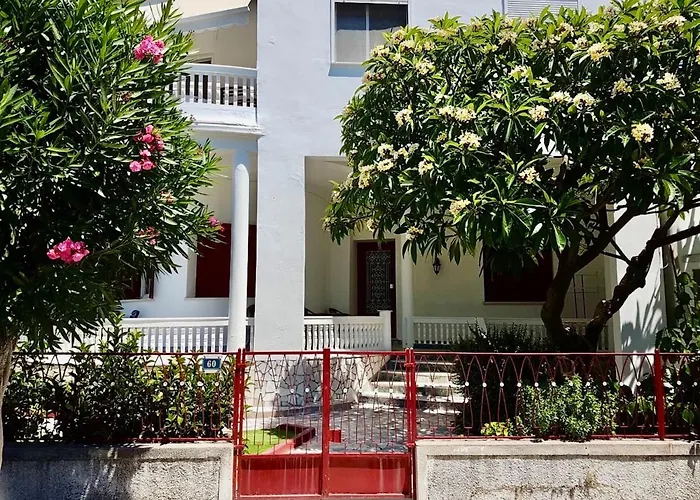 The Metropolis Residence Rhodes